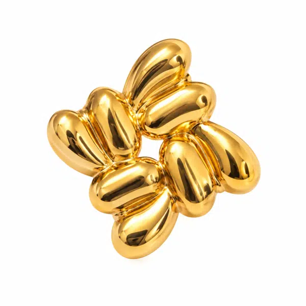 Close-up of the Woven Cluster Studs