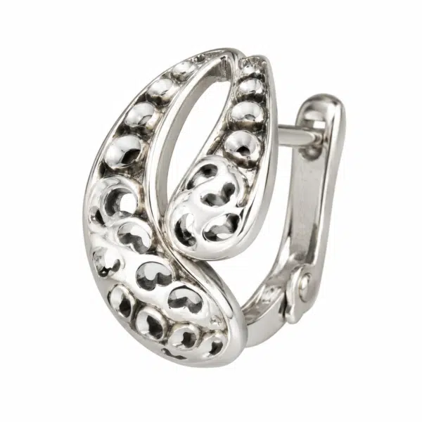 Close-up of the Filigree Oval Silver-Tone Earrings
