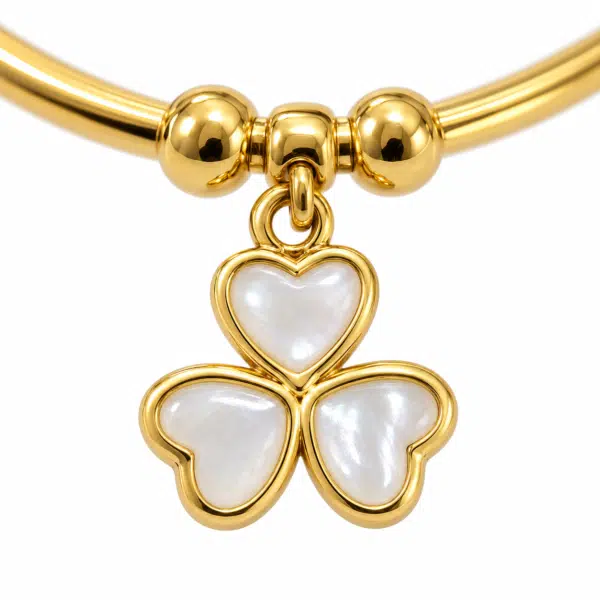 Close-up of the Flora Pearl Charm Kada